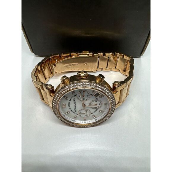 Michael Kors Parker MK5491 Women\'s Gold Stainless Steel Analog Dial Watch JNA199 main image 3